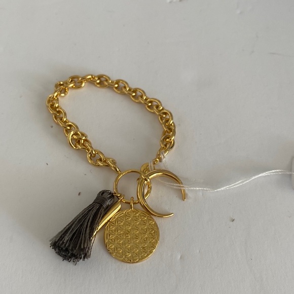 Gorjana 18k gold plated chain bracelet with hanging charms tassel 7 inches new